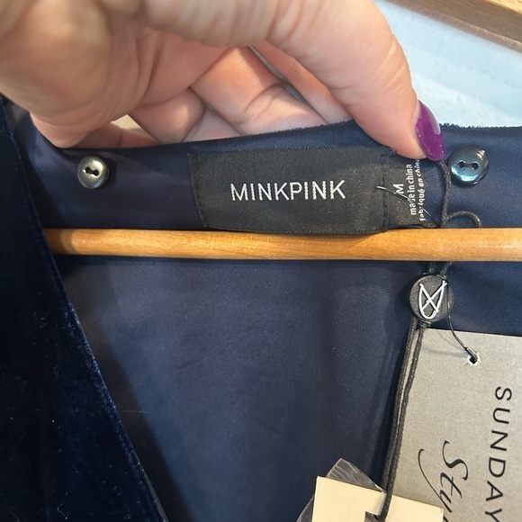 MINKPINK Navy Blue Velvet Long Sleeve Blouse M NWT | Smocked Waist Peplum Top - Picture 4 of 6